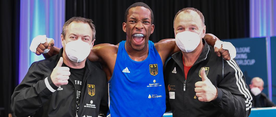 Weltcup-Sieg für Schweriner Boxer. Mittelgewichtler Kevin Boakye- Schumann vom Olympiastützpunkt Schwerin hat am Sonnabend seinen Finalkampf beim Cologne Boxing Worldcup 2021 gewonnen.