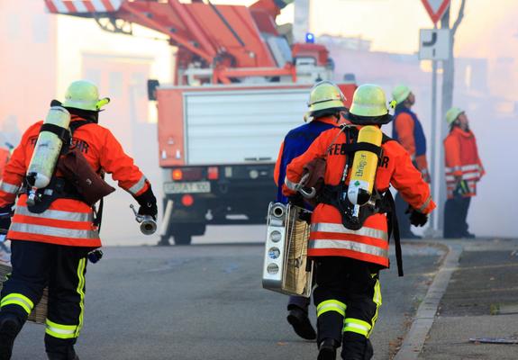 Ehrenamtliches Engagement zeigen Schweriner zum Beispiel in der Freiwilligen Feuerwehr, Foto: Pixabay