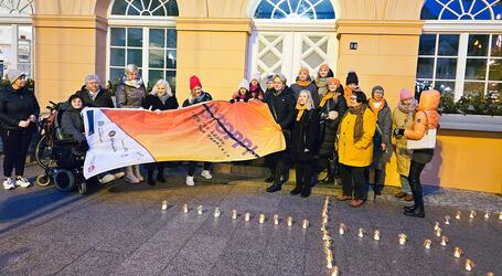 Die AWO beteiligt sich mit verschiedenen kreativen Aktionen und zeigt Flagge in der Öffentlichkeit