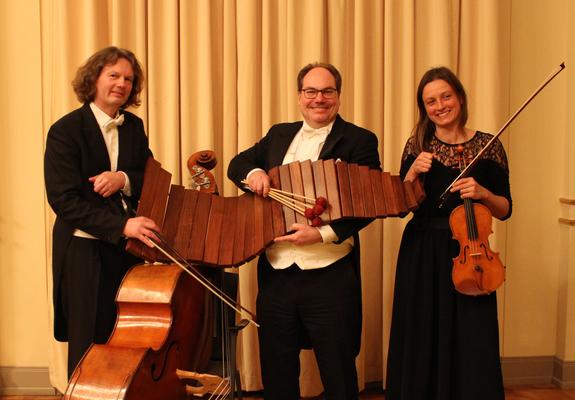 Seit mehreren Jahren ist das Trio Art & Passion auf einer erfolgreichen musikalischen Reise in Mecklenburg-Vorpommern unterwegs, Foto: Mecklenburgisches Staatstheater