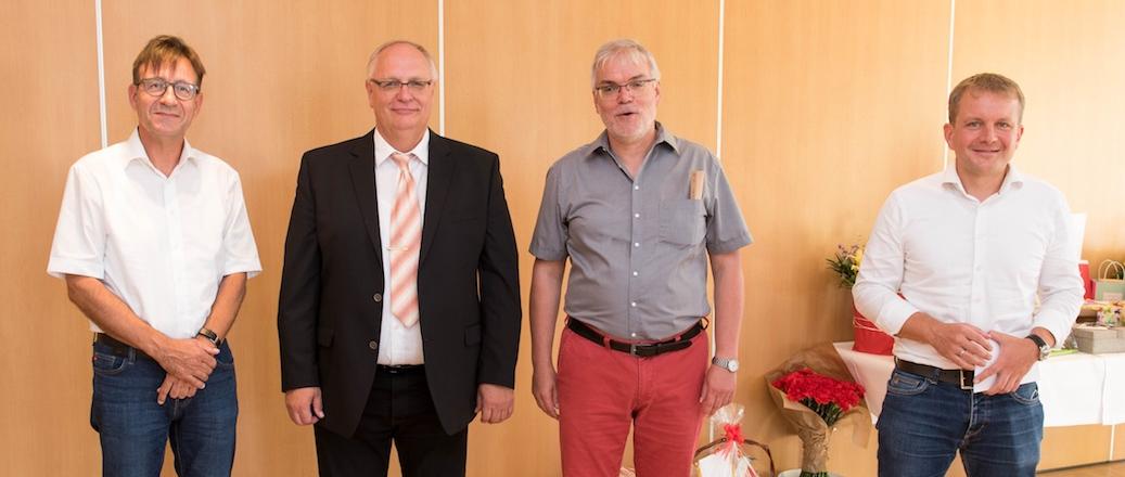 Vertreter aus Politik, Wirtschaft und Verwaltung gratulierten beim gestrigen Empfang in der AWO-Einrichtung in Schwerin Mueß zum 30. Jubiläum des Trägers sozialer Dienste in Westmecklenburg.