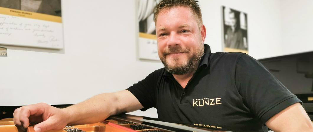 Matthias Kunze blickt mit dem Piano-Haus auf 30 Jahre Unternehmens- und Familiengeschichte zurück, Fotos: maxpress, Ecki Raff