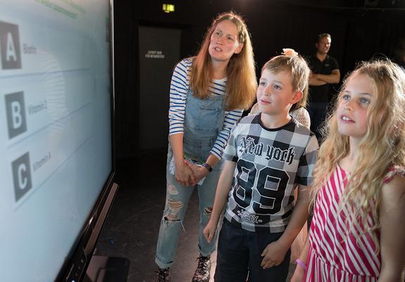AOK Nordost bringt mit digitalem Lernmaterial moderne Prävention in Grundschulen