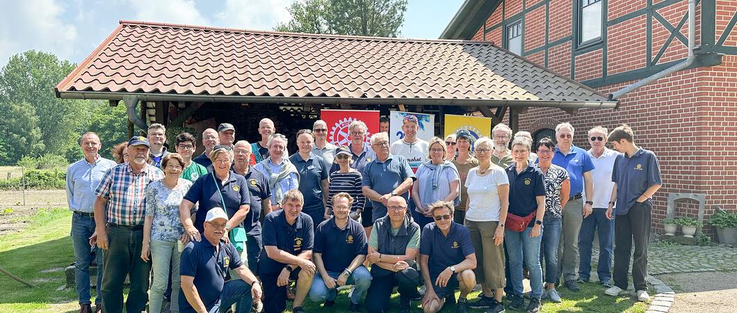 Der Rotary Club Schwerin organisiert seit 32 Jahren ehrenamtlich Spendenaktionen für kulturelle, soziale und sportliche Projekte