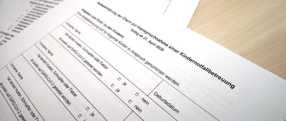 Die Formulare für die Inanspruchnahme der Kindernotfallbetreuung können über die webseite www.schwerin.de heruntergeladen werden