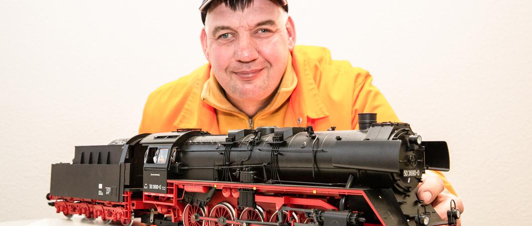 Die Güterzuglokomotive der Baureihe 50 gehört zu Michael Schuberts Lieblingsmodellen