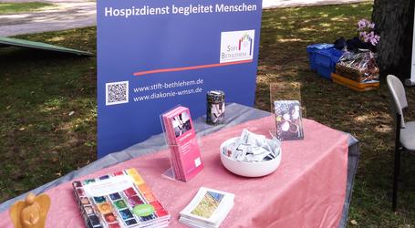 Ein neuer Vorbereitungskurs für Ehrenamtliche, Infostände, Gespräche in Kirchengemeinden, der Welthospiztag und natürlich das Wichtigste: Begleitung von schwerkranken und sterbenden Menschen – 2022 war ein erfülltes Jahr.