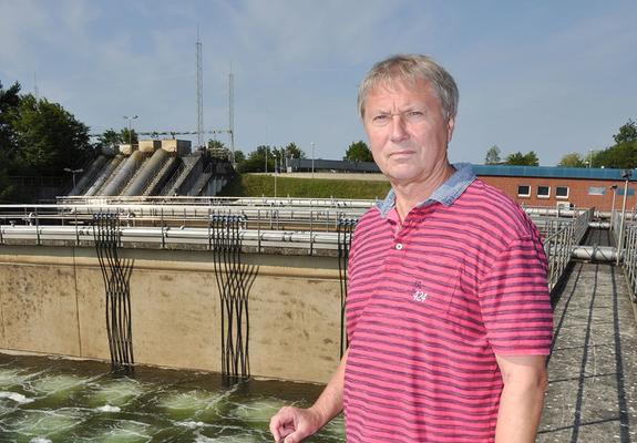 Die Belebungsbecken auf der Kläranlage Schwerin- Süd erhalten bis Mitte September innovative Belüftungstechnik.