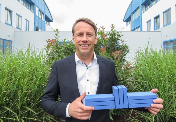 „Ich möchte zuhören, entwickeln und umsetzen, und zwar mit meinem Team", so Hanno Nispel, Geschäftsführer der Stadtwerke Schwerin | Foto: maxpress