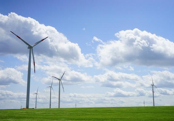 Besucher können sich zu Fragen rund um die Energiewende informieren und sich spannende Einblicke in die Branche der erneuerbaren Energien verschaffen.