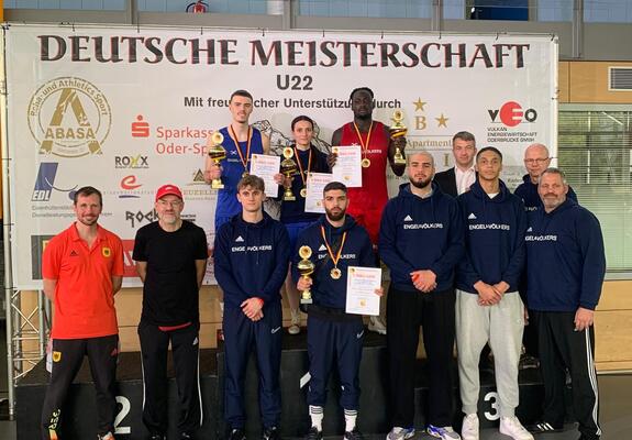 Sieben Teilnehmer schickte Mecklenburg-Vorpommern bei der U22-DM in Eisenhüttenstadt in den Ring. Vier davon gewannen Medaillen, drei sogar Gold.