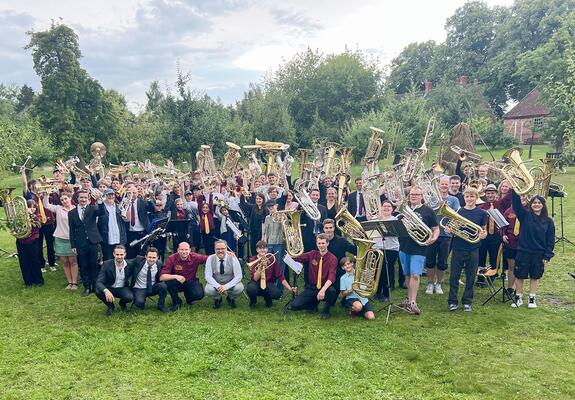 Es herrschte tolle Stimmung unter den 400 Gästen beim ersten Treffen der Blechbläser-Musiker in Schwerin. Eine Wiederholung in 2025 ist schon geplant.