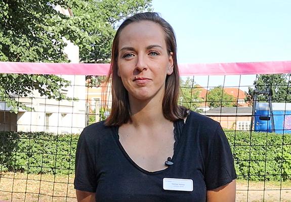 Volleyballerin Denise Hanke ist nun für das betriebliche Gesundheitsmanagement bei Helios in Schwerin zuständig