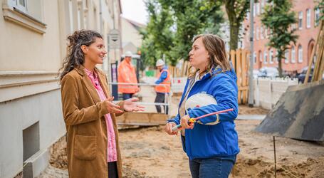 Mit ihrem Engagement für ein starkes Glasfasernetz und individuelle Kundenlösungen gestalten die Stadtwerke Schwerin die digitale Zukunft der Landeshauptstadt – zuverlässig, innovativ und persönlich.