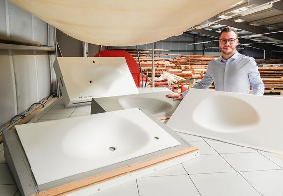 Unternehmer Andreas Alexander Kuhlmann setzt Badezimmer nach den Bedürfnisse der Kunden um, Foto: A. Kuhlmann