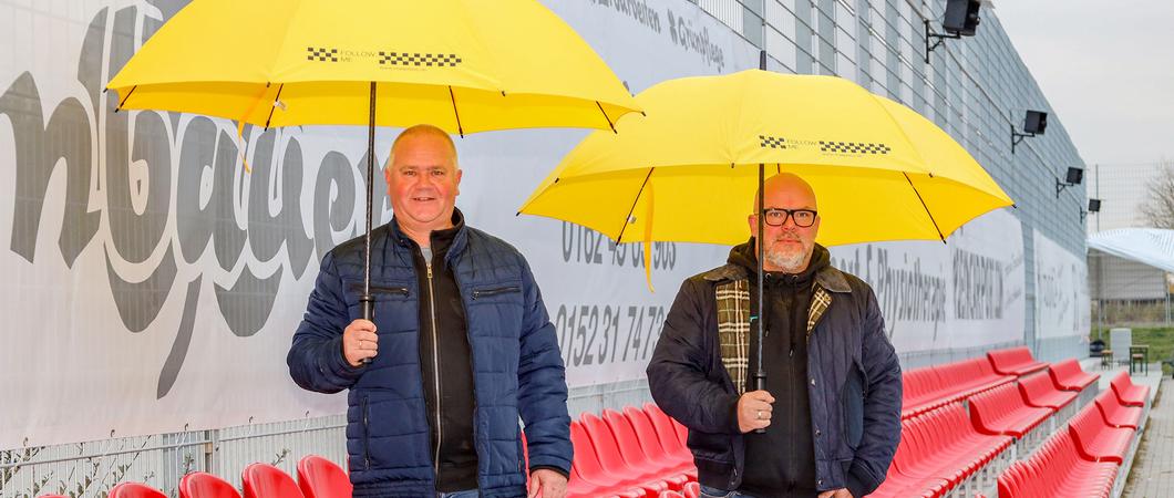 Der Verein, der vom Sportplatz Paulshöhe umziehen musste, hat in Lankow ein neues sportliches Zuhause gefunden – ein frisch gebauter Platz mit Flutlichtanlage und Zuschauertribünen.