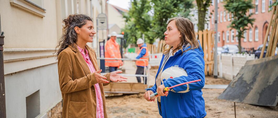 Mit ihrem Engagement für ein starkes Glasfasernetz und individuelle Kundenlösungen gestalten die Stadtwerke Schwerin die digitale Zukunft der Landeshauptstadt – zuverlässig, innovativ und persönlich.