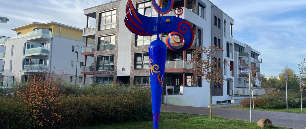 Künstlerin Claire Ochsner schenkt der Stadt ihre Skulptur „Donna Bella“