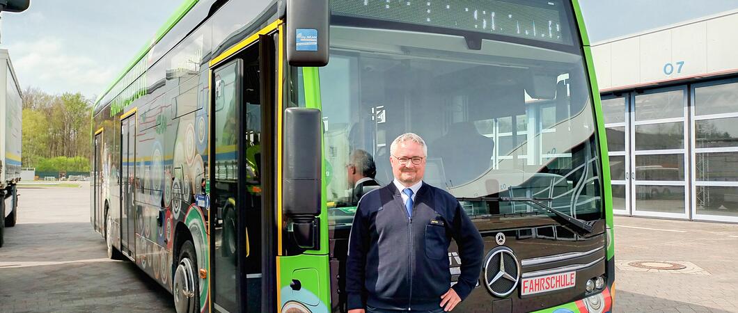 Christian Grenzer ist Fahrlehrer für Busse und Lkw beim Nahverkehr Schwerin