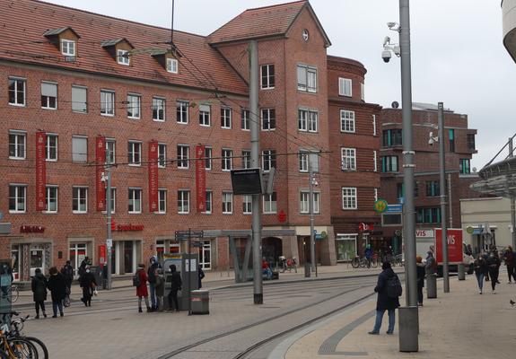 Aktuelle Schließung der Sparkassen-Filiale am Marienplatz