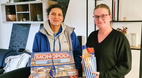 In den vergangenen Wochen haben die Stadtwerke Schwerin die Wohnungen von zahlreichen Mehrfamilienhäusern im Bereich Ellerried und Eckdrift an das Stadtwerke- Glasfasernetz angeschlossen.