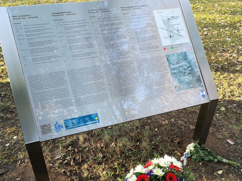 Das Grüne Tal ist ein Gedenkort – darauf weist nun eine neue Gedenktafel der Landeshauptstadt Schwerin hin