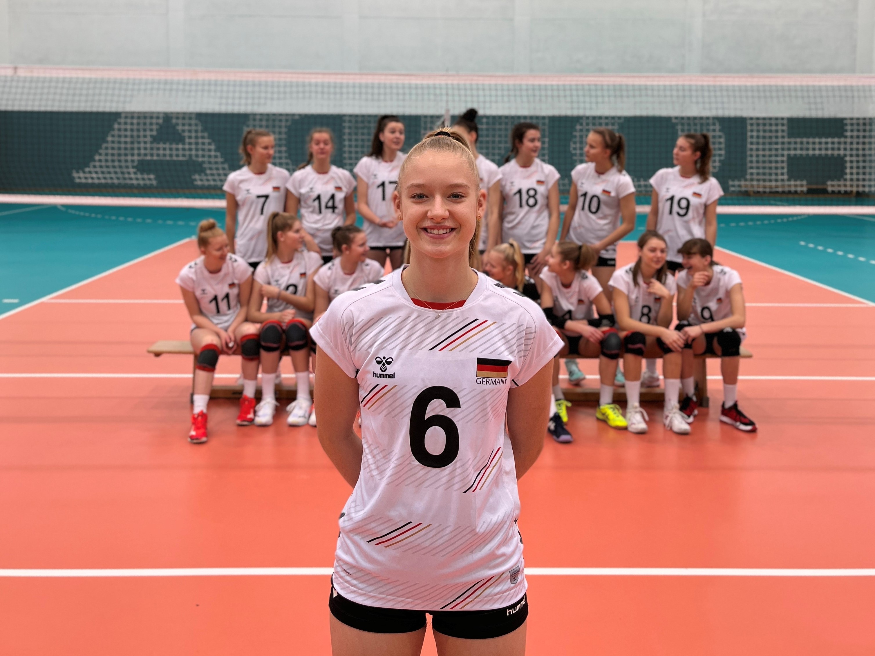 Zuspielerin Paulina Ströh führt als erste Schwerinerin U-17 Nationalmannschaft an