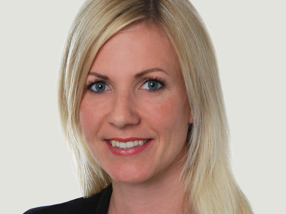 Melissa Hinz, Leiterin der Sparkassen-Filiale Dreescher Markt